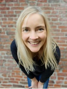 Easy Family - Michaela